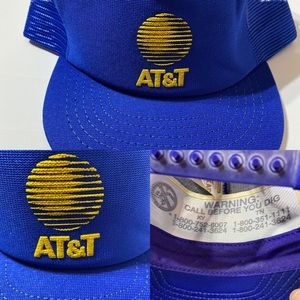 Vintage 80’s AT&T Snapback hat blue call before you dig